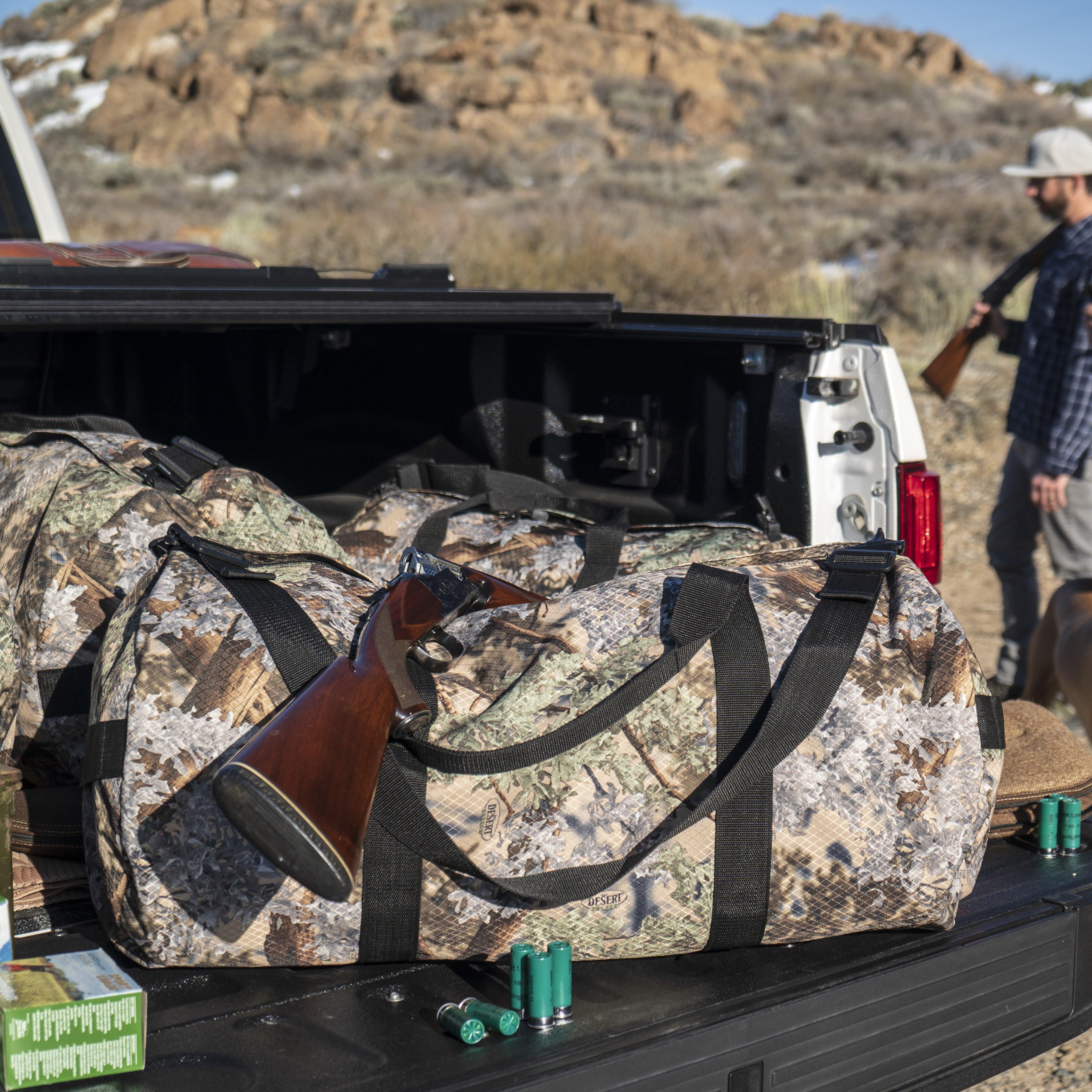 CAMO HQ - Flecktarn Desert Black Chip CAMO Duffle bag